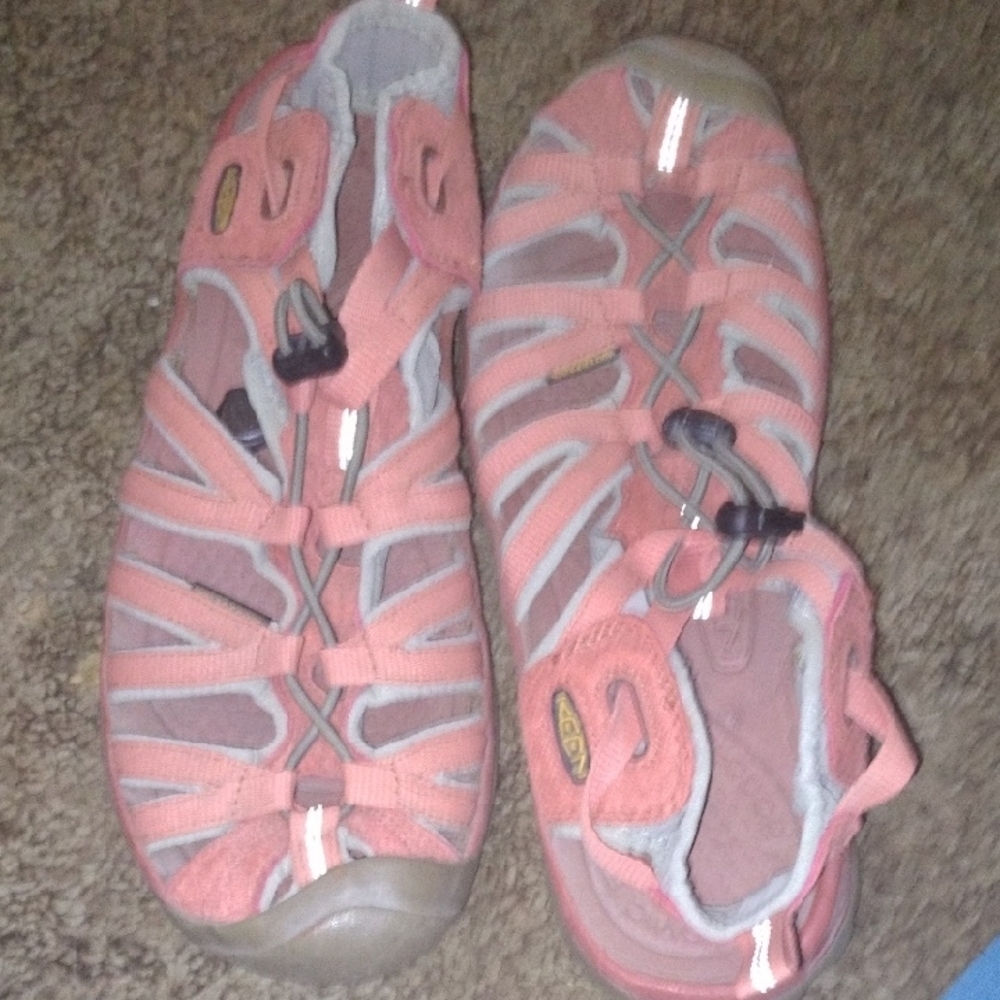 Coral Outdoor Sandals with Adjustable Straps - Picture 6 of 6